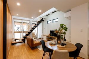 神戸店【2階建て】