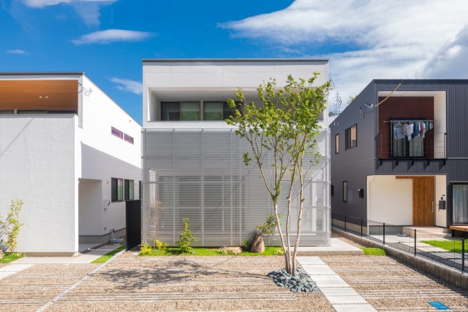 外観のアクセント“格子”