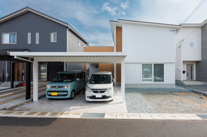 土地面積が60坪で建物面積が33坪の広々としたお家