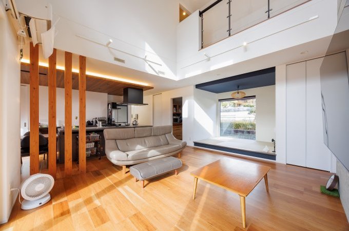 大空間吹き抜けと耐震性を兼ね備えた“ダイナミック”空間