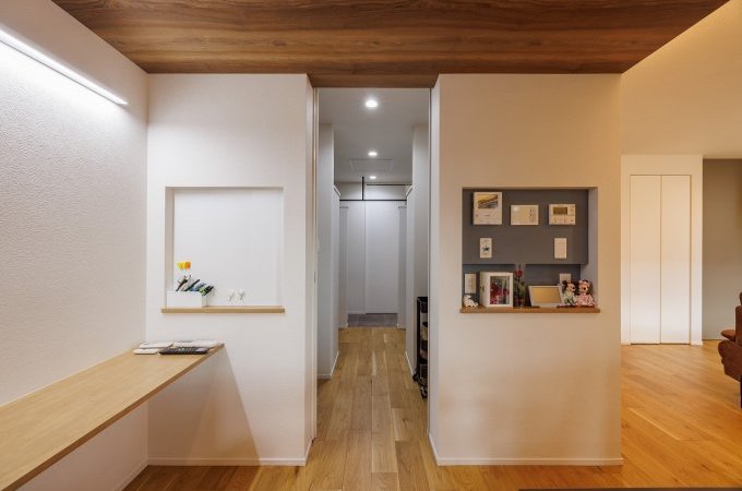 水回りと多目的スペースを繋ぐ”ダブル回遊動線”