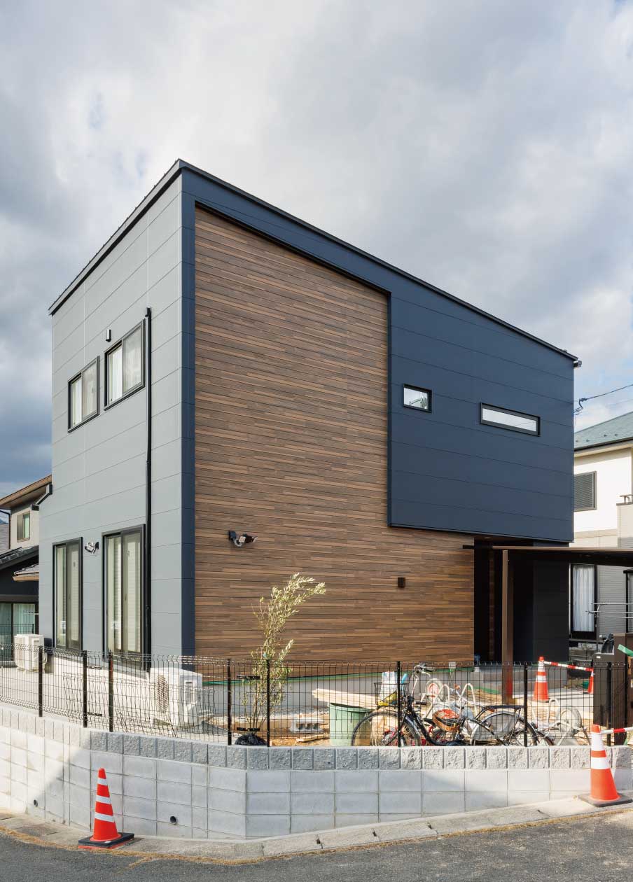【京都府亀岡市】家事ラク洗濯動線と住宅設備にこだわったシンプルモダンハウス