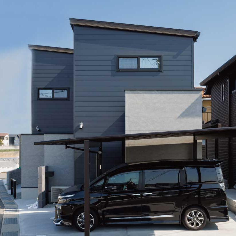 プライバシーに配慮したプライベートデッキがあるシンプルモダンハウス