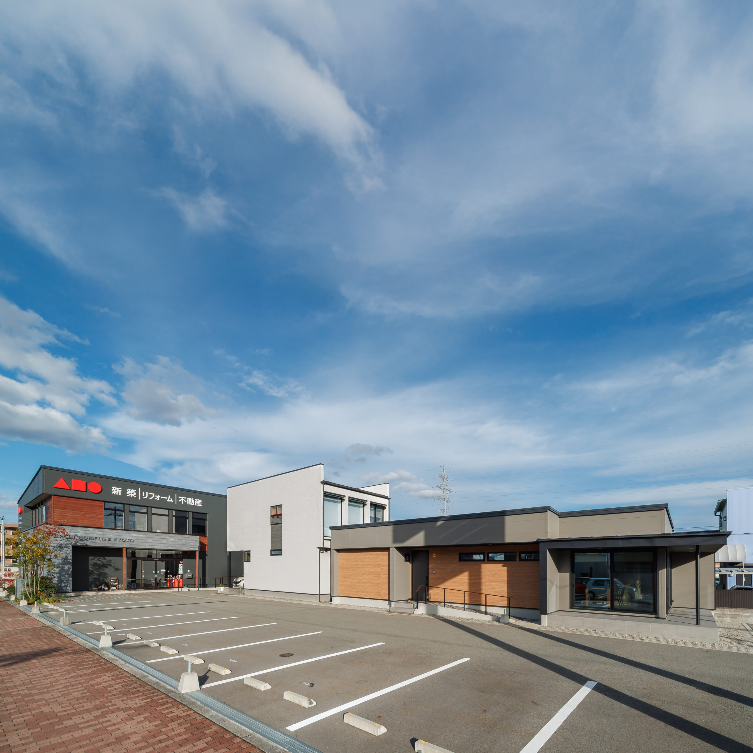 豊岡ハウジングプラザ