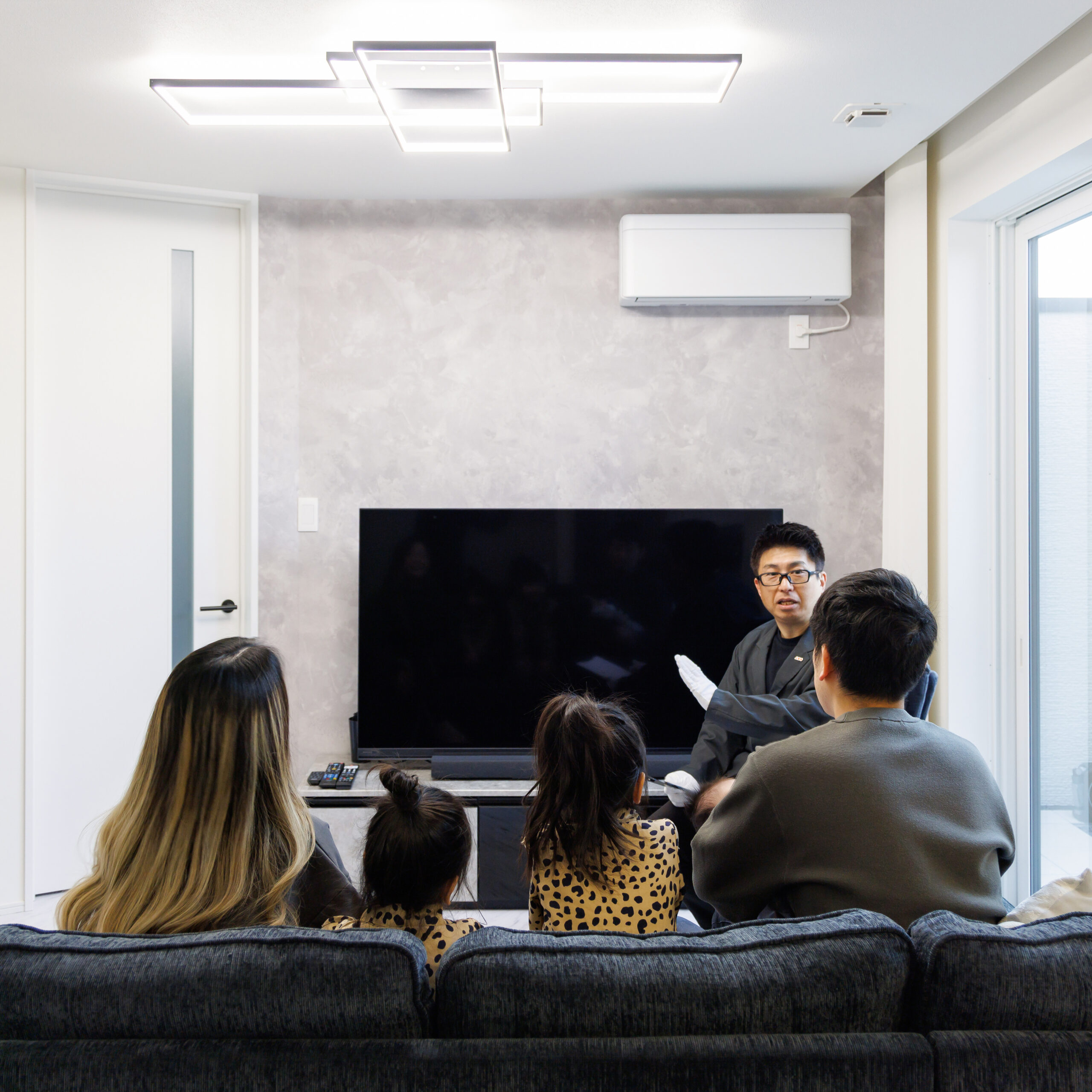 アーキホームライフは色んな設計士さんや営業の人とかがいて、色々分担してくれててくれたのですごい対応はスピーディーだなと感じました。（兵庫県加古川市）