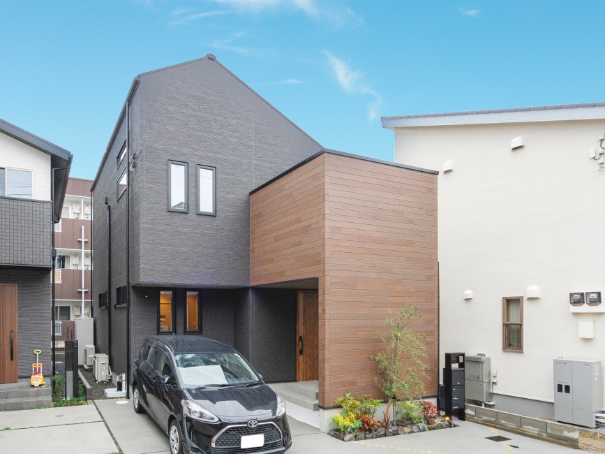 (dummy)ボルダリングもできる！2階リビングのロフト付きこだわり満点ハウス